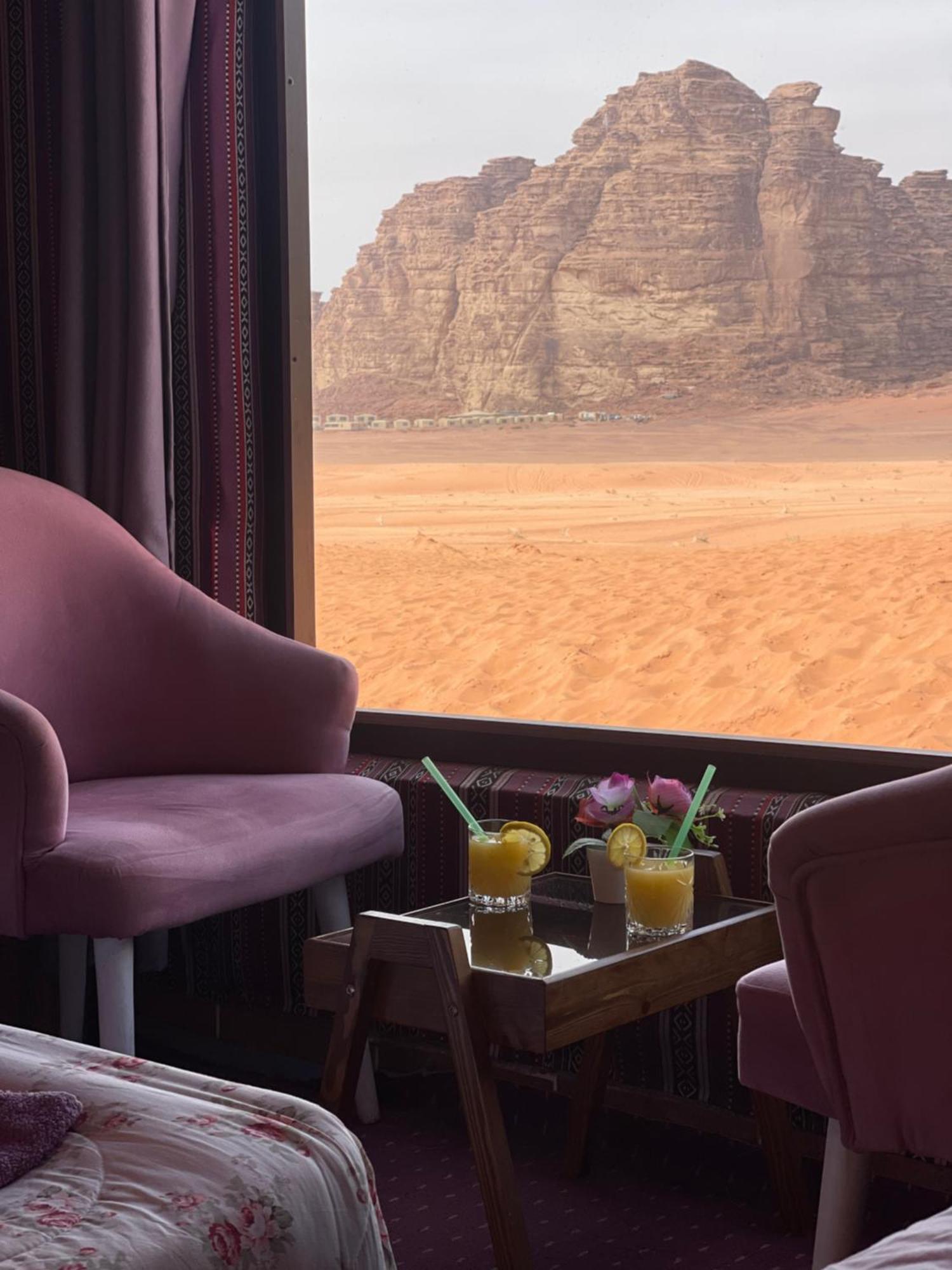Wadi Rum Eagle Luxury Camp Экстерьер фото